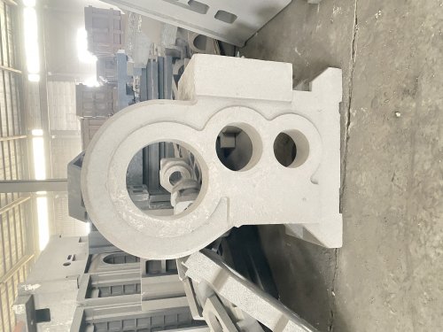 浙江大托板铸件